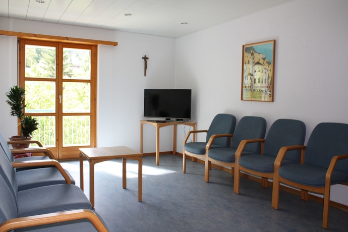 Imagen de los interiores del Hotel And Bildungshaus St Jodern. Foto 19