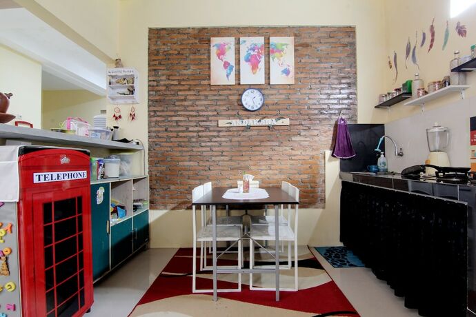 Imagen de los interiores del Hotel Andakara Homestay. Foto 17