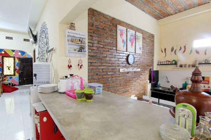 Imagen de los interiores del Hotel Andakara Homestay. Foto 18