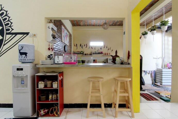 Imagen de los interiores del Hotel Andakara Homestay. Foto 19