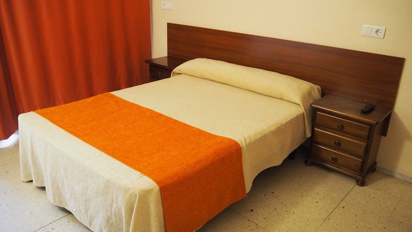 Imagen de la habitación del Hotel Andalucía, Benidorm - Playa Poniente. Foto 10