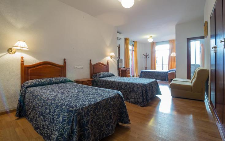 Imagen de la habitación del Hotel Andalucía, Lanjarón ( Alpujarra ). Foto 7