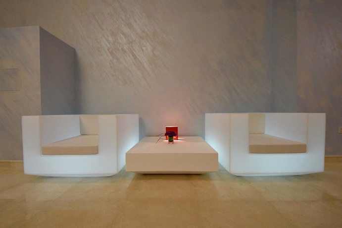 Imagen de los interiores del Hotel Andalus Al Seef Resort and Spa. Foto 12