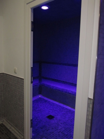 Imagen de la piscina del Hotel Andalussia. Foto 24