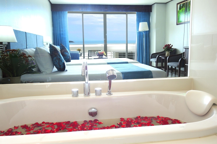 Imagen de la habitación del Hotel Andaman Beach Suites. Foto 7