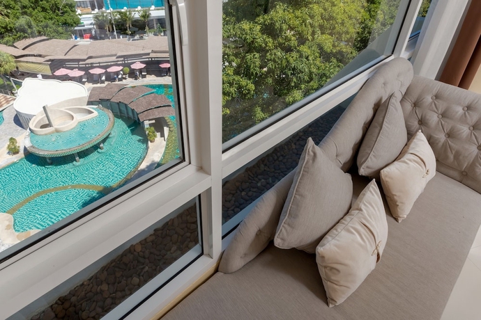 Imagen de la habitación del Hotel Andaman Embrace Patong. Foto 10