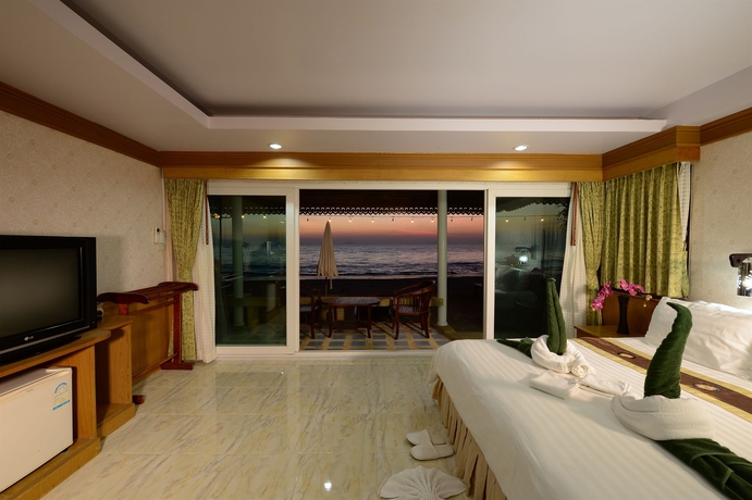 Imagen de la habitación del Hotel Andaman Lanta Resort. Foto 3