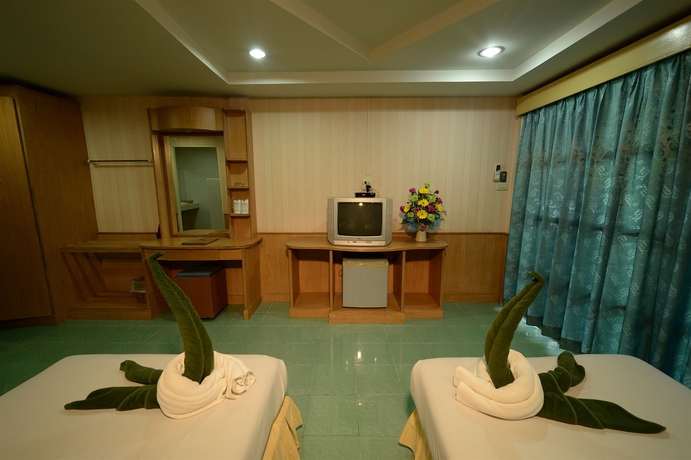 Imagen de la habitación del Hotel Andaman Lanta Resort. Foto 9