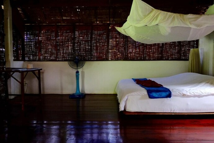 Imagen de la habitación del Hotel Andaman Sunflower. Foto 13