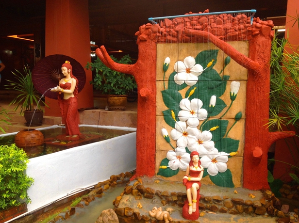 Imagen de los exteriores del Hotel Andamanee Boutique Resort Aonang Krabi. Foto 10