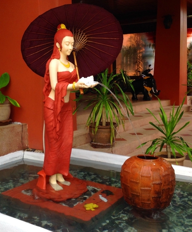 Imagen de los exteriores del Hotel Andamanee Boutique Resort Aonang Krabi. Foto 11
