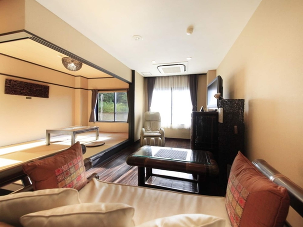 Imagen de los interiores del Hotel Andanomori Izu Ippekiko. Foto 14