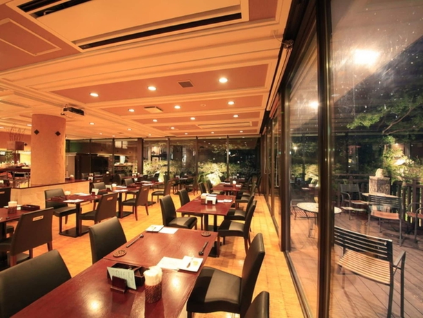 Imagen del bar/restaurante del Hotel Andanomori Izu Ippekiko. Foto 2