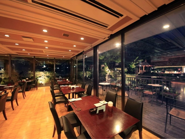 Imagen del bar/restaurante del Hotel Andanomori Izu Ippekiko. Foto 3
