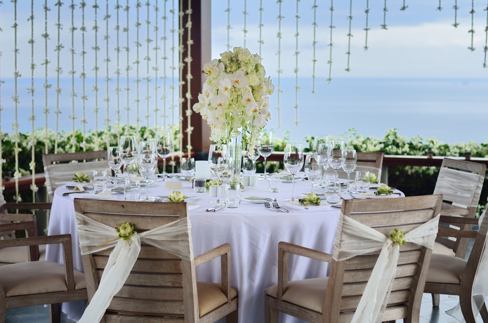 Imagen del bar/restaurante del Hotel Andara Resort Villas. Foto 3