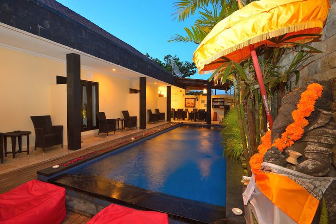 Imagen general del Hotel Andari Legian. Foto 1