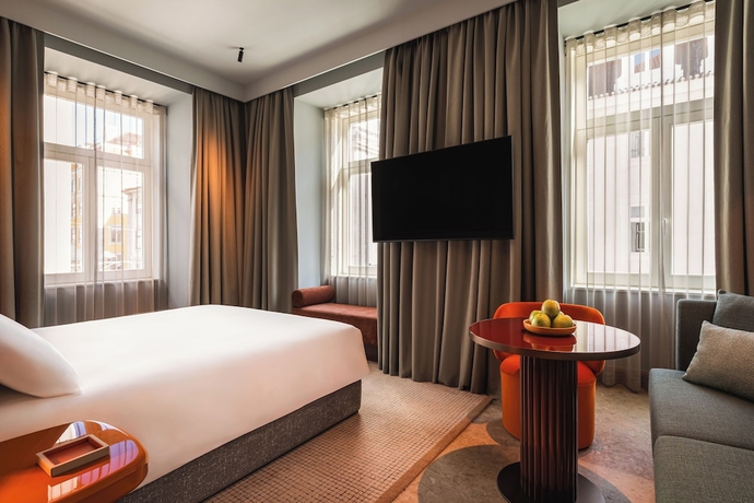 Imagen de la habitación del Hotel Andaz Lisbon. Foto 5
