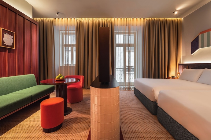 Imagen de la habitación del Hotel Andaz Lisbon. Foto 6