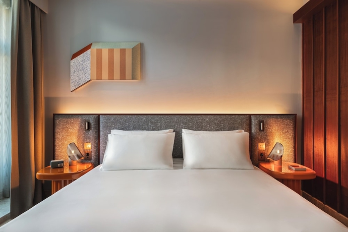 Imagen de la habitación del Hotel Andaz Lisbon. Foto 11
