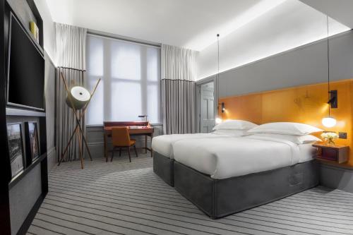 Imagen de la habitación del Hotel Andaz London Liverpool Street - A Concept By Hyatt. Foto 16