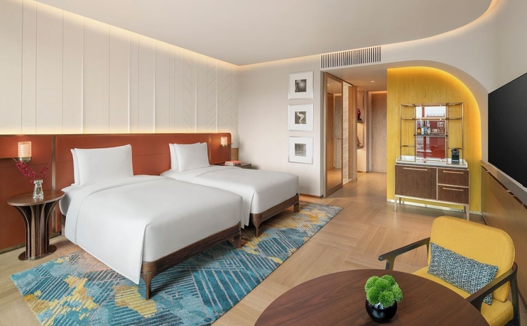 Imagen de la habitación del Hotel Andaz One Bangkok. Foto 4