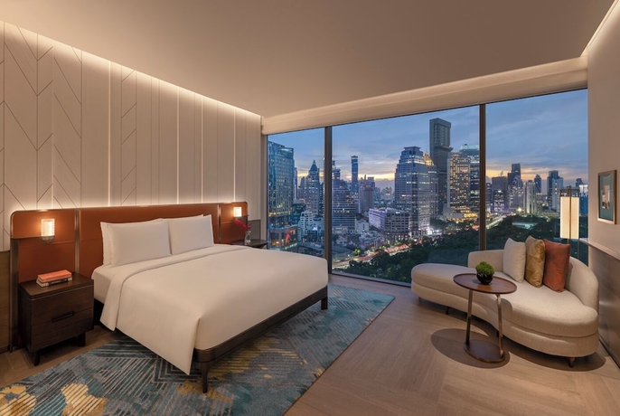 Imagen de la habitación del Hotel Andaz One Bangkok. Foto 6