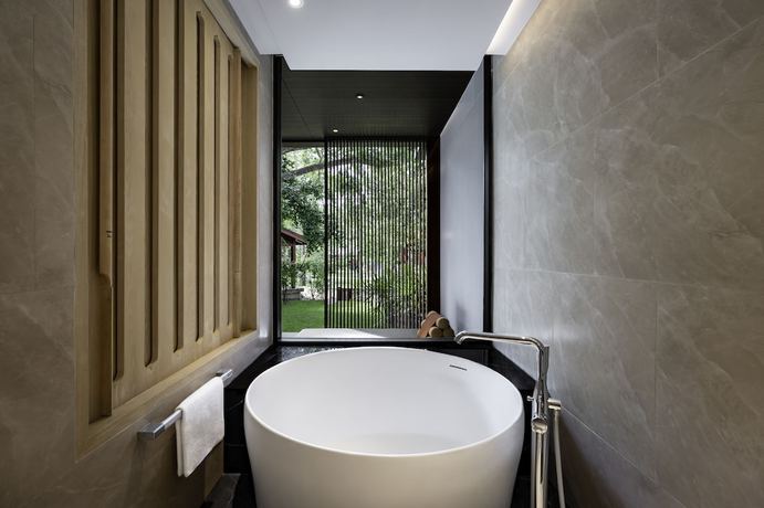 Imagen de la habitación del Hotel Andaz Pattaya Jomtien Beach. Foto 16