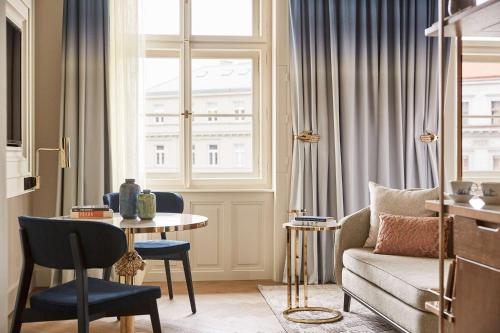 Imagen de la habitación del Hotel Andaz Prague - A Concept By Hyatt. Foto 18