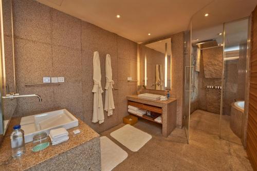 Imagen de la habitación del Hotel Andaz Xintiandi Shanghai - A Concept By Hyatt. Foto 11