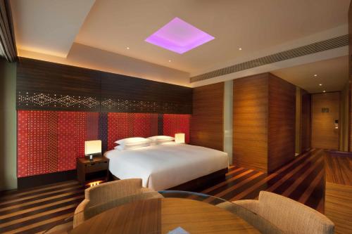 Imagen de la habitación del Hotel Andaz Xintiandi Shanghai - A Concept By Hyatt. Foto 18