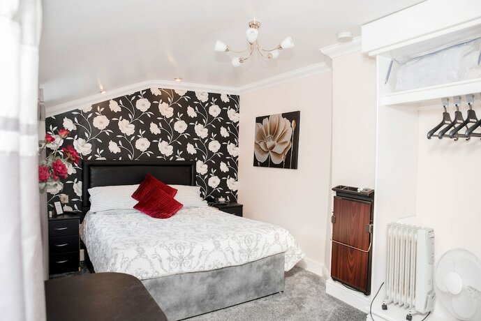 Imagen de la habitación del Hotel Andel Lodge. Foto 13