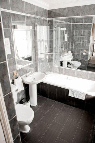 Imagen de la habitación del Hotel Andel Lodge. Foto 19