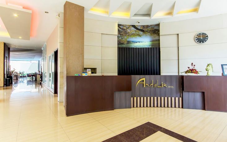 Imagen de los interiores del Hotel Andelir, Bandung. Foto 19