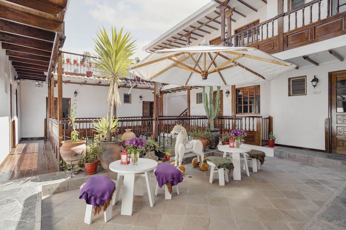 Imagen de los exteriores del Hotel Andenes, Mollococha. Foto 14