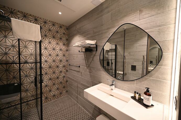 Imagen de la habitación del Hotel Andenes Suite. Foto 15