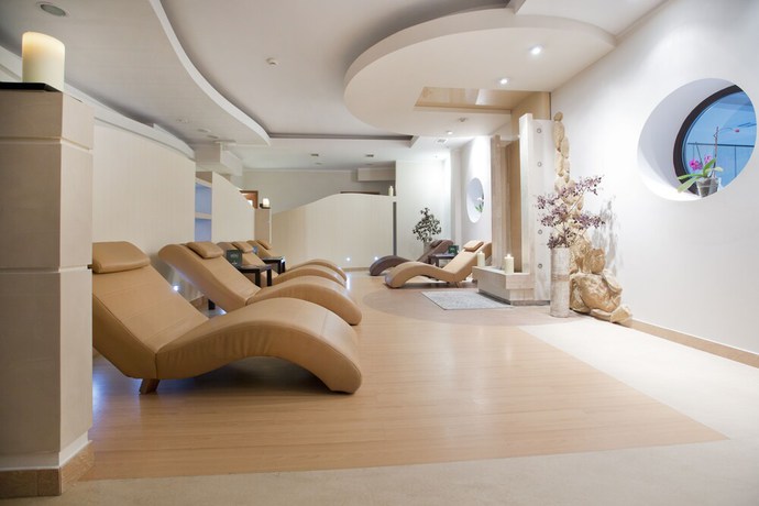 Imagen de la piscina del Hotel Anders, Ostroda. Foto 17