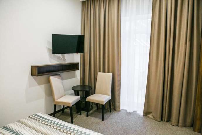 Imagen de la habitación del Hotel Andersen, Dombay. Foto 2
