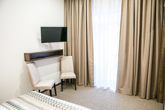 Imagen de la habitación del Hotel Andersen, Dombay. Foto 6