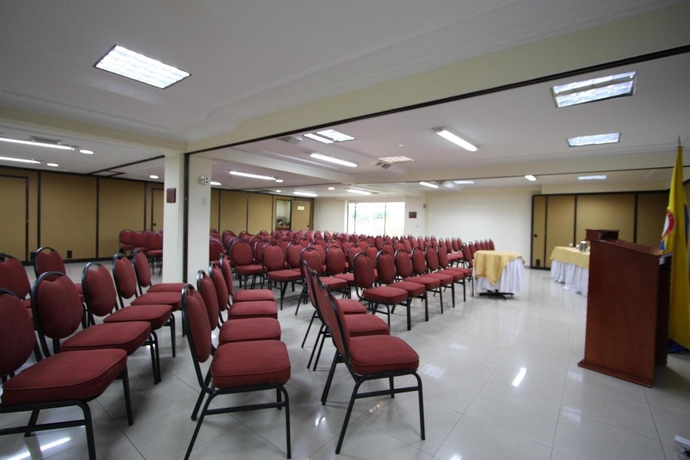 Imagen de los interiores del Hotel Andes Plaza. Foto 12