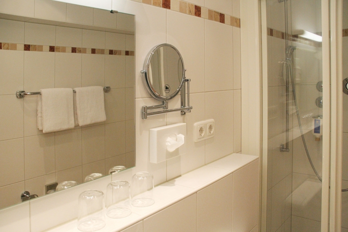 Imagen de la habitación del Hotel Andi Stadthotel. Foto 5