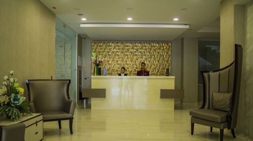 Imagen de los interiores del Hotel Andinos Plaza Florencia. Foto 18