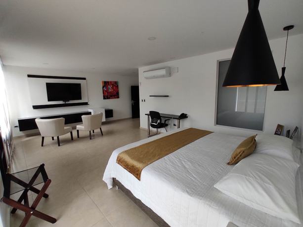 Imagen de la habitación del Hotel Andinos Plaza Florencia. Foto 11