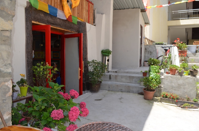 Imagen general del Hotel Ando Tibetan Inn. Foto 3