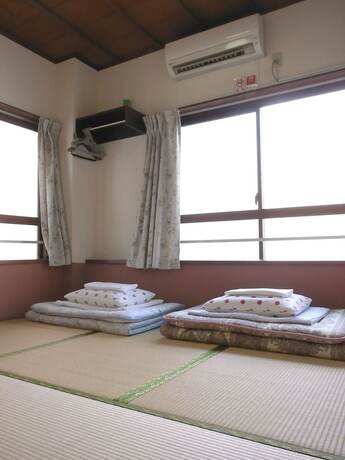 Imagen de la habitación del Hotel Andon Makishikan. Foto 19