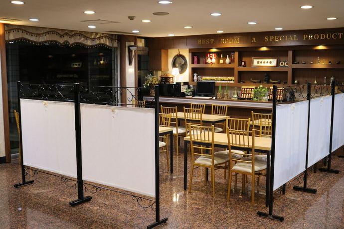 Imagen del bar/restaurante del Hotel Andong Park Hotel. Foto 3