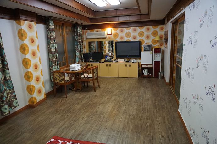 Imagen de la habitación del Hotel Andong Park Hotel. Foto 12