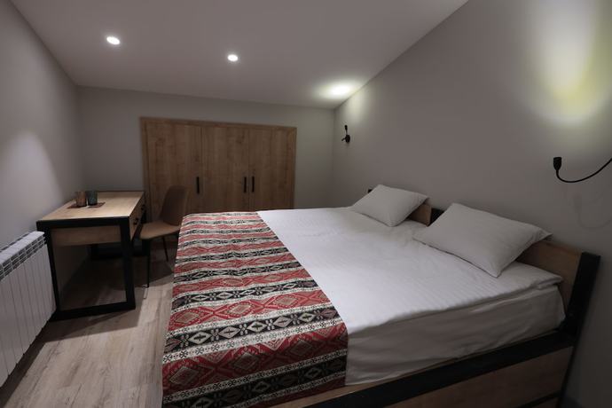 Imagen de la habitación del Hotel Andor. Foto 8