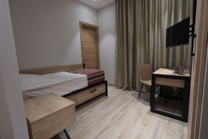 Imagen de la habitación del Hotel Andor. Foto 16