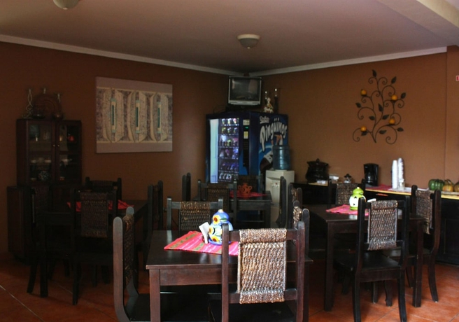 Imagen del bar/restaurante del Hotel Andoria. Foto 3