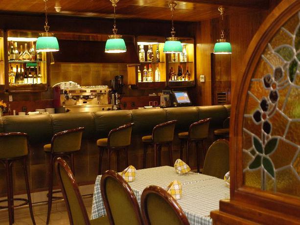 Imagen del bar/restaurante del Hotel Andorra Palace. Foto 4